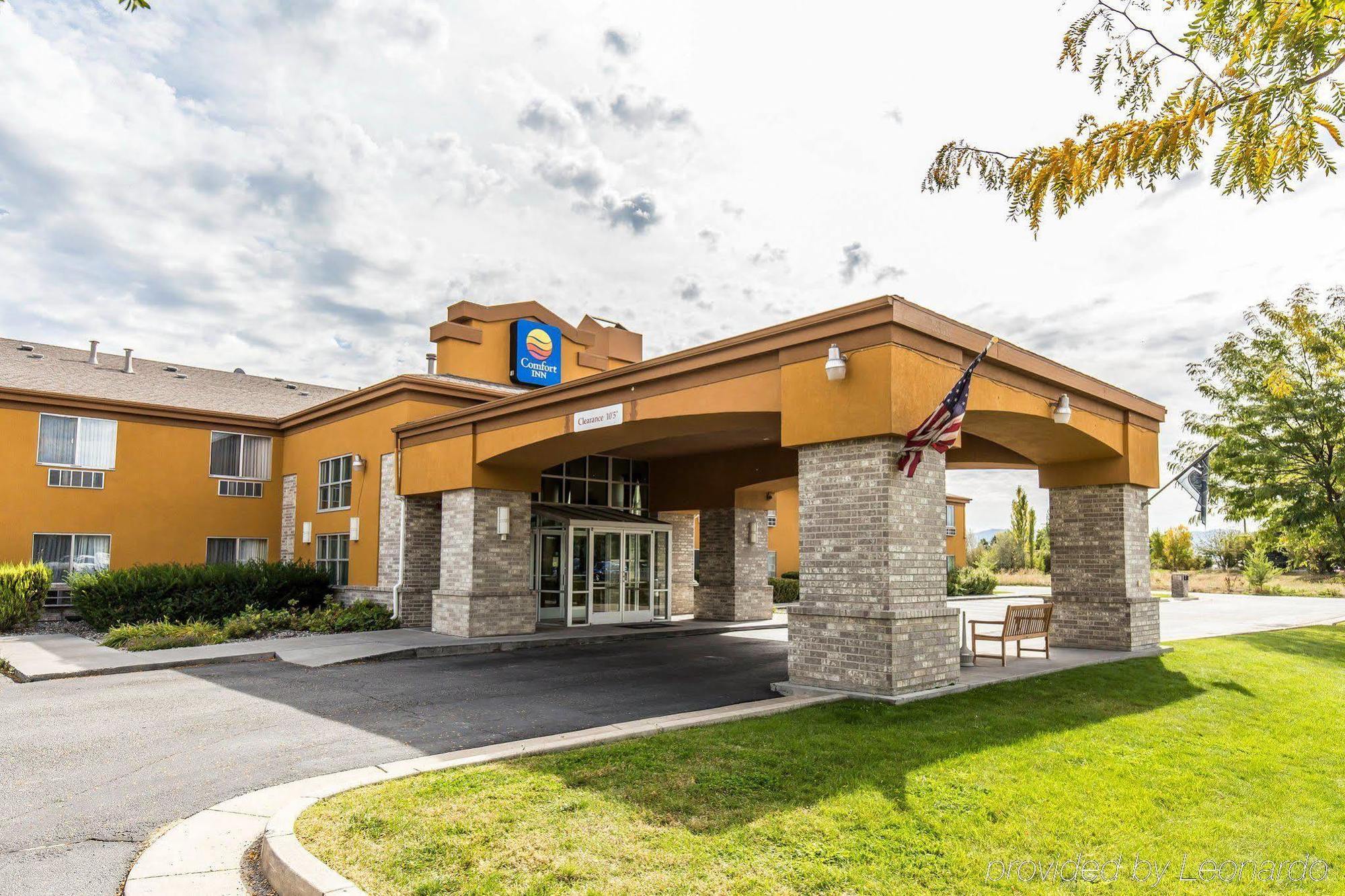 Quality Inn Logan Near University Esterno foto